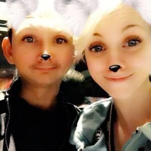 Meet your Posher, Roxy